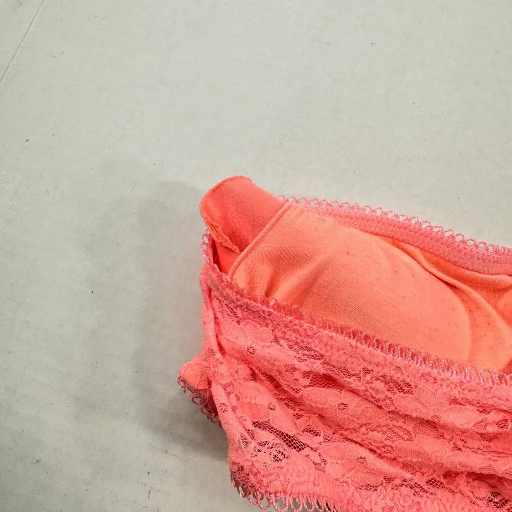 Unbranded Women's Size Medium/Large Bandeau Bra Removable Padding Coral Preowned